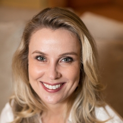 Mônica Andersen